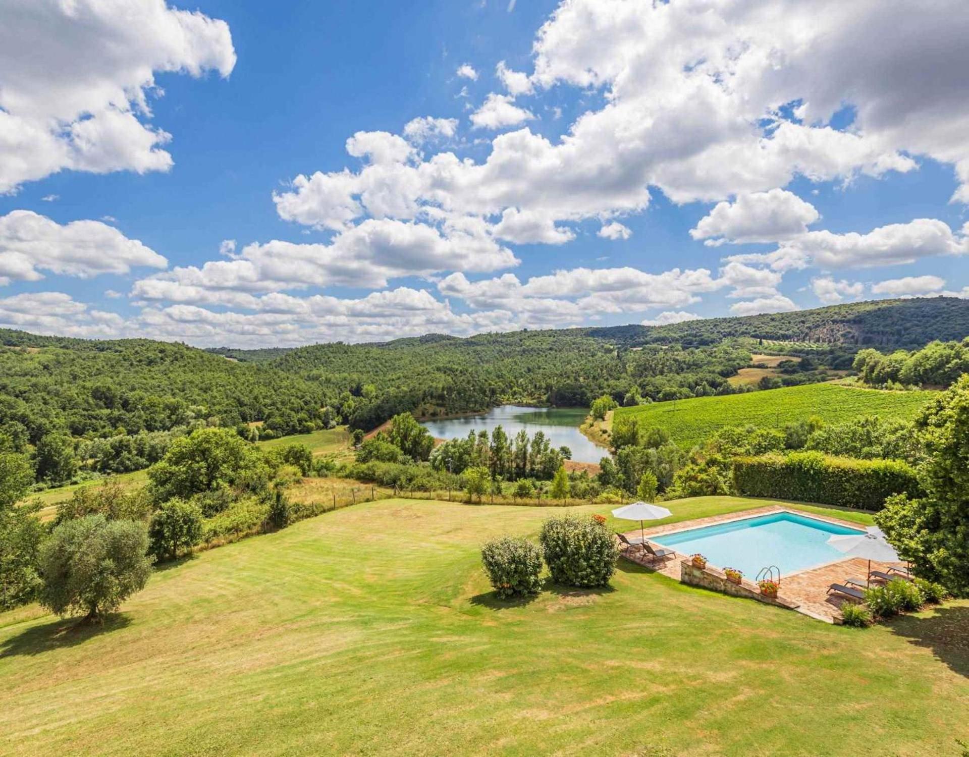 Agriturismo Tenuta Il Tasso 拉波拉诺泰尔梅 外观 照片