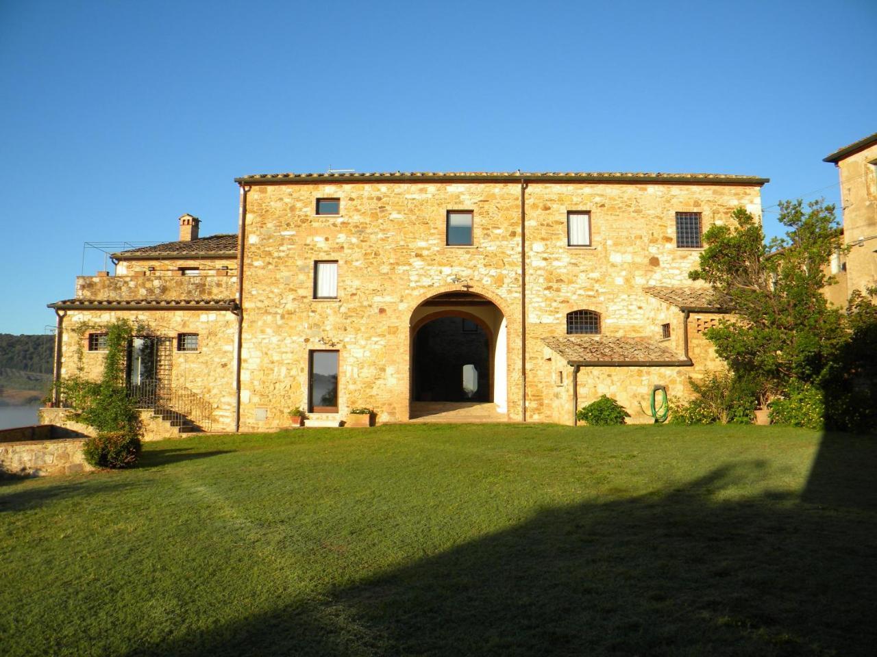 Agriturismo Tenuta Il Tasso 拉波拉诺泰尔梅 外观 照片